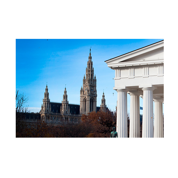 Blick auf Rathaus vom Volksgarten